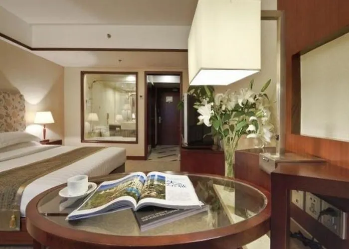 Starmoon Hotel