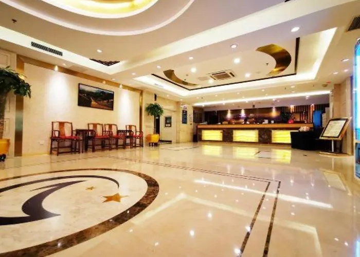 Starmoon Hotel